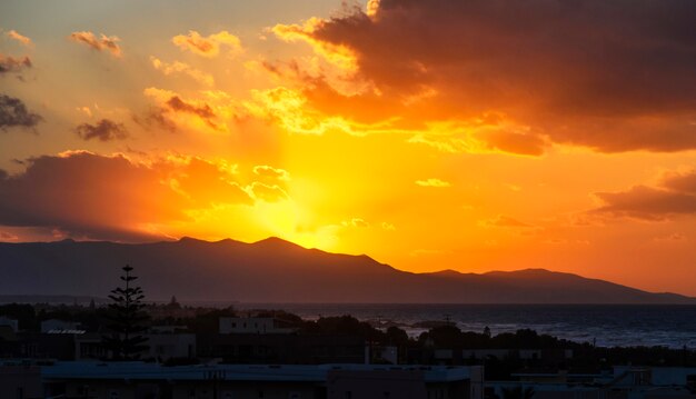 Paisaje al atardecer