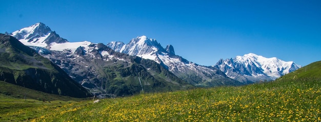 paisaje de los alpes franceses