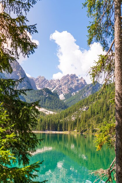 Paisaje en los alpes italianos los dolomitas