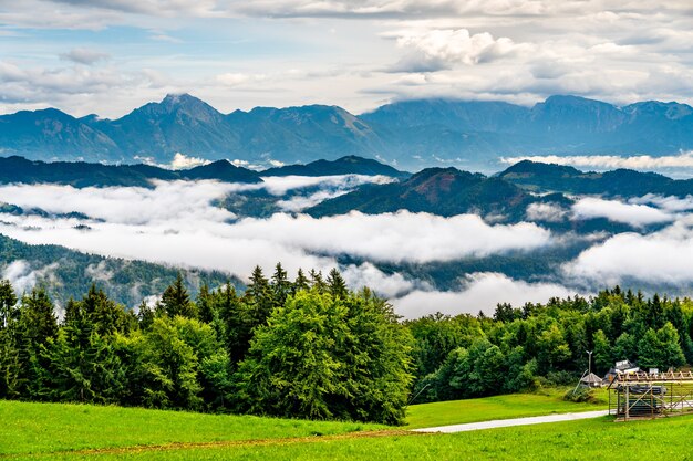 Paisaje de los Alpes Julianos en Eslovenia