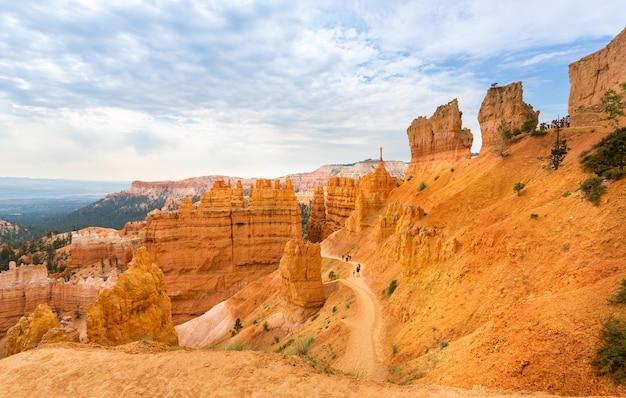 Paisaje de Bryce Canyon desde la cima de la montaña