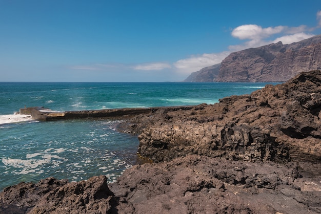 Paisaje de la costa en Puerto Santiago, Tenerife, España.