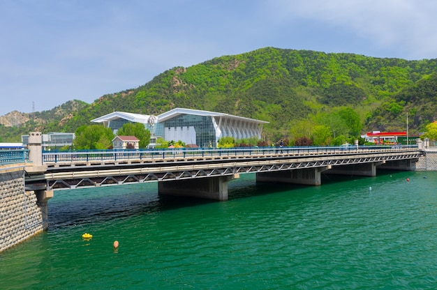 Paisaje costero de primavera de la carretera Binhai en la provincia de Dalian Liaoning, China