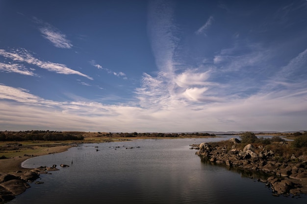 Paisaje en el embalse de Molano. España.