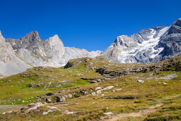 Paisaje del glaciar alpino de Grande Casse en Pralognan la Vanoise. Alpes franceses.