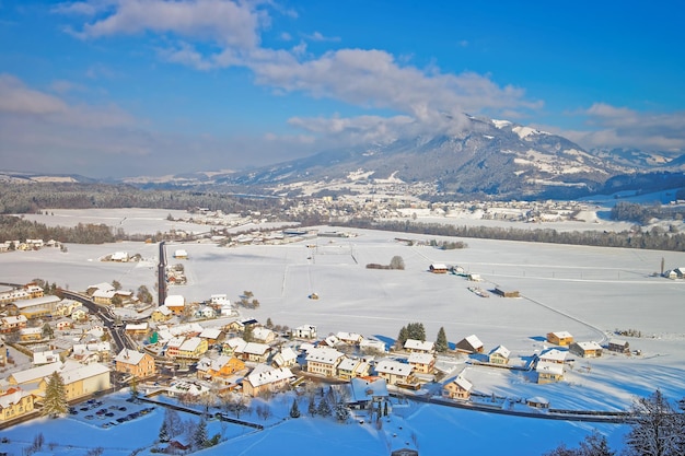 Paisaje invernal de Gruyeres. Suiza.