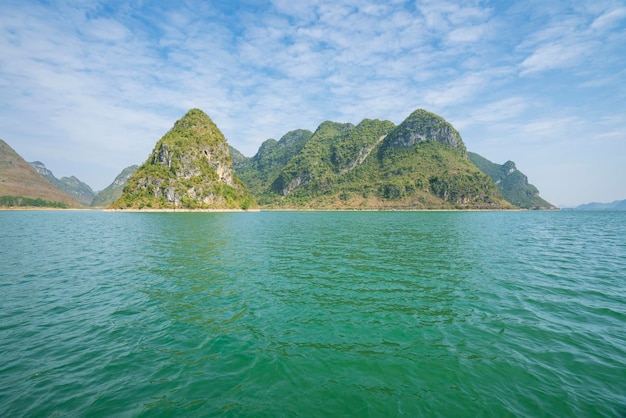 Paisaje del lago QuyangJingxi Baise Guangxi China