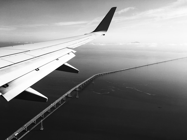 Foto paisaje marítimo visto desde un avión