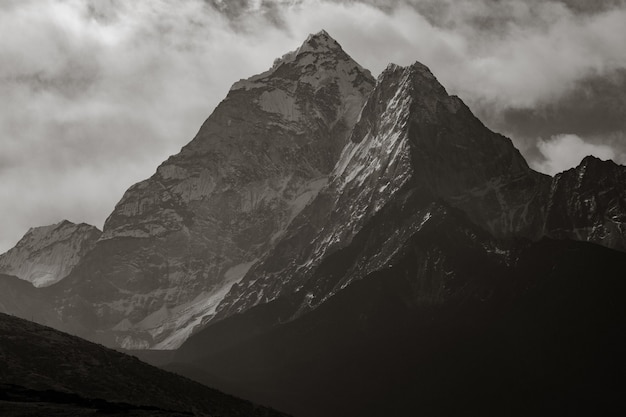 Paisaje de montaña Ama Dablam