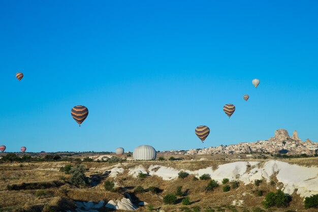 Paisaje de montaña Capadocia, Anatolia, Turquía.