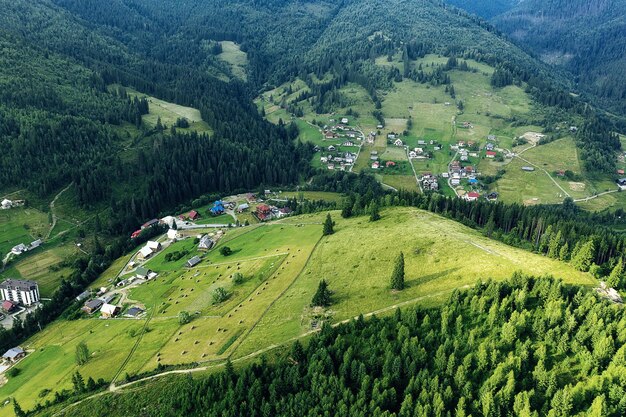 Paisaje de montaña de los Cárpatos