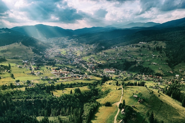 Paisaje de montaña de los Cárpatos