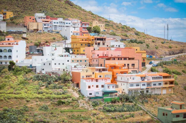 Paisaje de montaña en la isla tropical de Tenerife