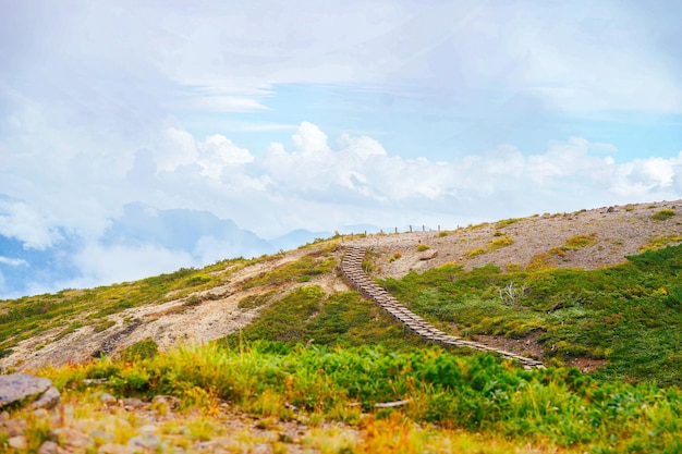 Foto paisaje en las montañas concepto de viaje