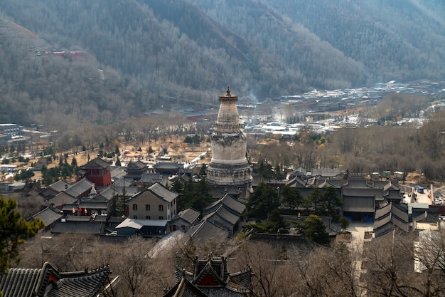 Paisaje del monte Wutai en Shanxi, China