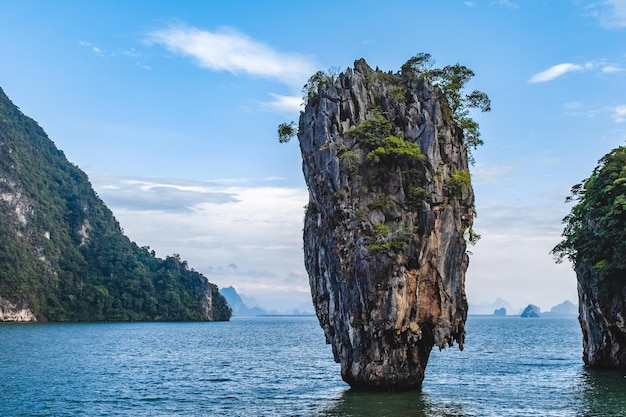 Paisaje panorámico en el paisaje marítimo de Phuket