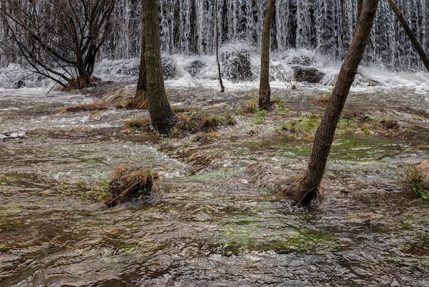 Paisaje en el río Ponsul cerca de Penha García Portugal