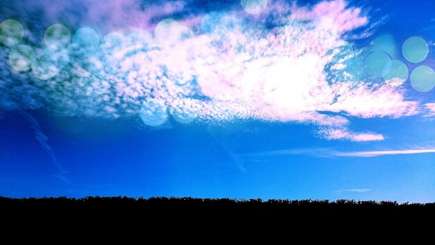 Foto paisaje de silueta contra el cielo