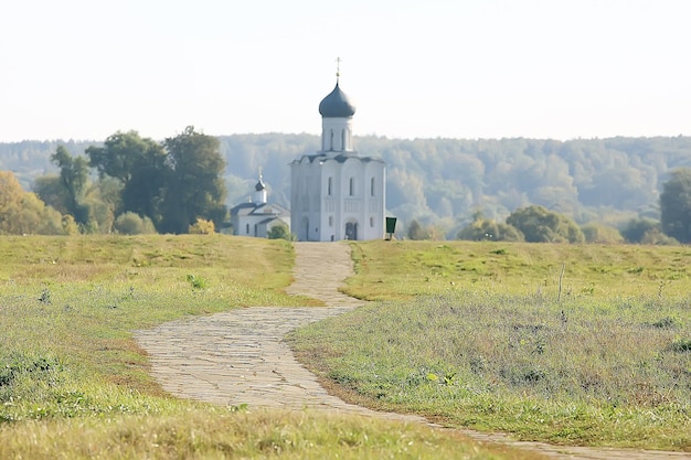 paisaje de verano de la iglesia paisaje ortodoxo / de verano, arquitectura religiosa de fe de Rusia