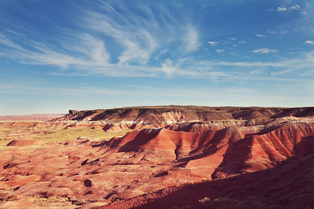 Paisajes inusuales de tierras baldías en Utah, EE. UU.