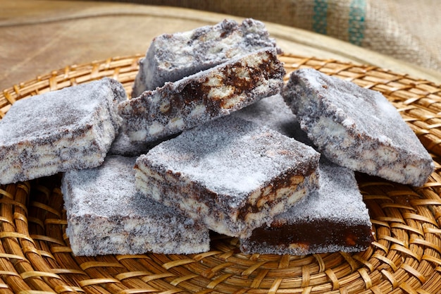 Pajita italiana con galleta y chocolate