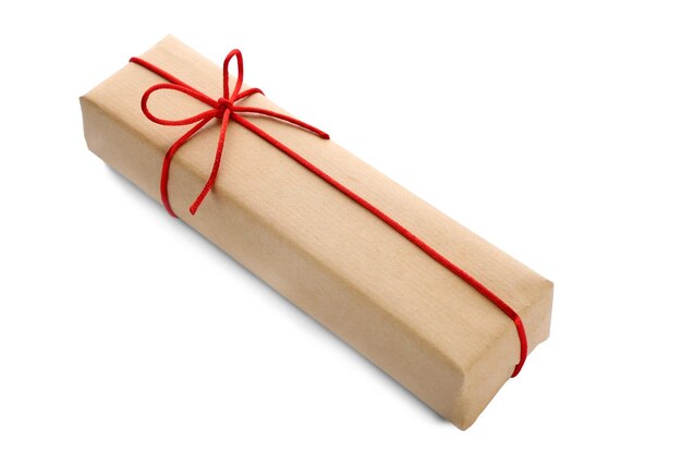 Paket-Geschenkbox auf weißem Hintergrund