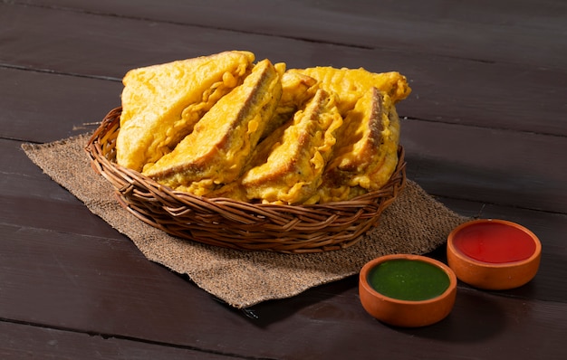 Pakora De Pan Frito Indio Pakora