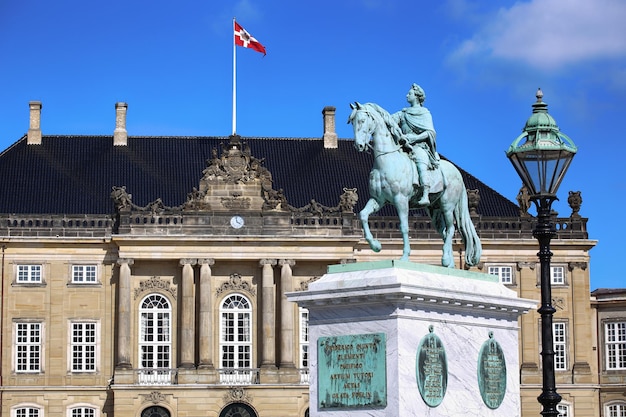 Palacio de Amalienborg en Copenhague Dinamarca