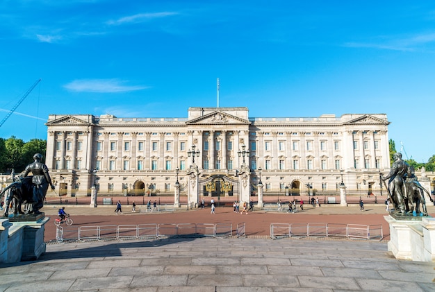 Foto palacio de buckingham, residencia en londres del monarca británico