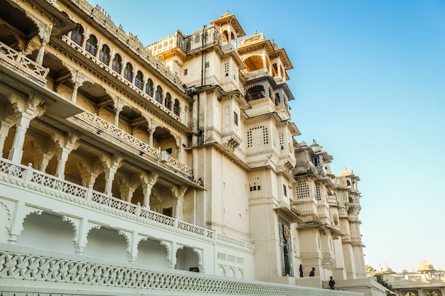 Foto palacio de la ciudad de udaipur rajasthan india