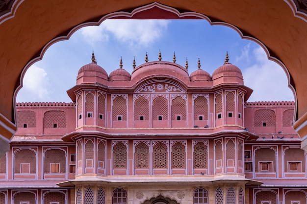 Palácio da cidade em Jaipur, salão da audiência pública Diwan-e-Khas no palácio da cidade, cidade cor-de-rosa, Jaipur, Rajasthan, Índia, Ásia.