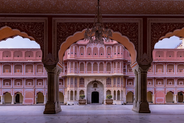 Palácio da cidade em Jaipur, salão da audiência pública Diwan-e-Khas no palácio da cidade, cidade cor-de-rosa, Jaipur, Rajasthan, Índia, Ásia.