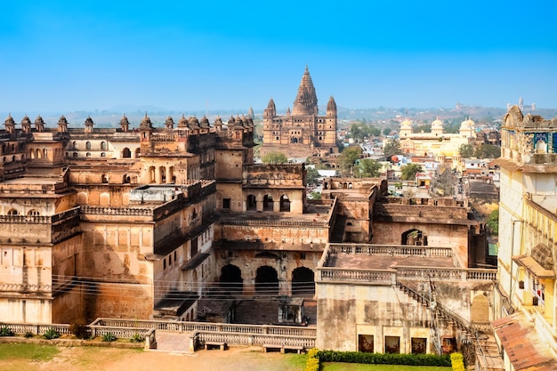 Foto palácio de jahangir mahal em orchha índia