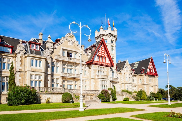 El Palacio de la Magdalena o Palacio de la Magdalena es un palacio ubicado en la Península de la Magdalena en la ciudad de Santander, España.