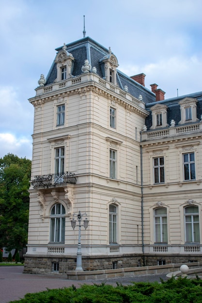 Palacio Potocki en Lviv Ucrania