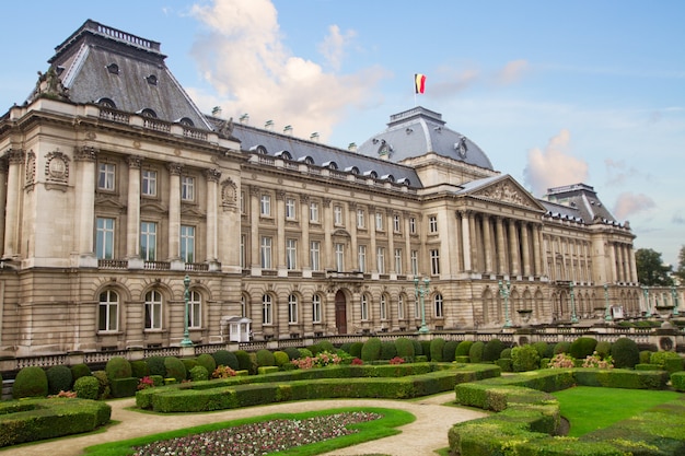 El Palacio Real de Bruselas con jardín, Bélgica