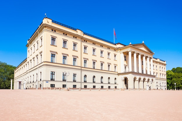 El Palacio Real es la residencia oficial del actual monarca noruego en Oslo.