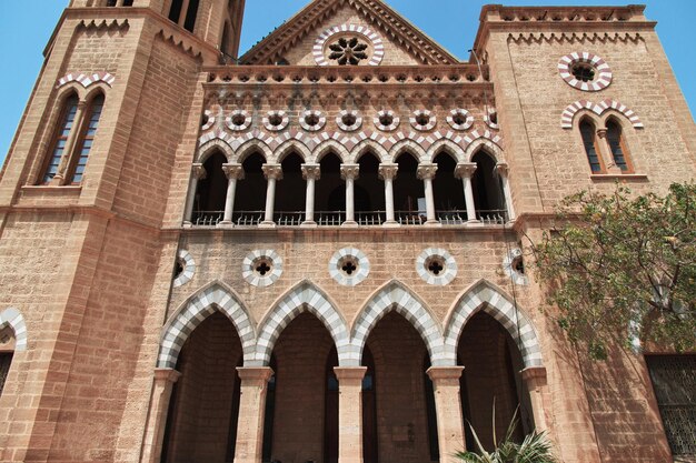 Palacio vintage de Frere Hall en Karachi, Pakistán