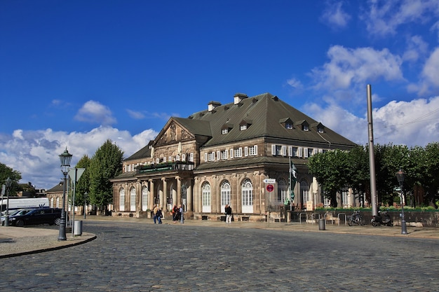 Foto el palacio vintage en theaterplatz en dresde, sajonia, alemania