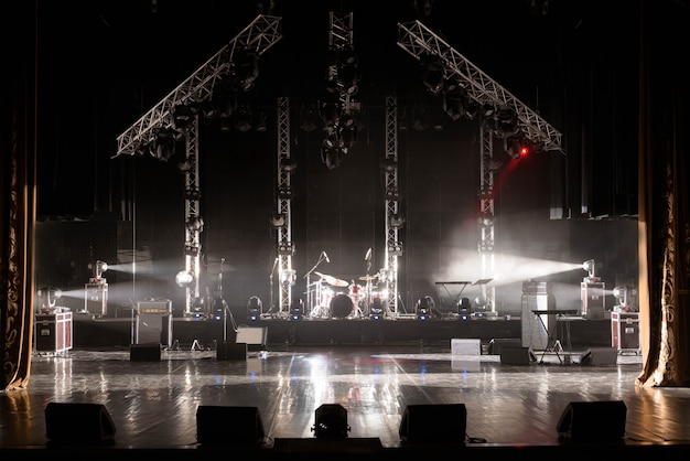 Palco livre com luzes