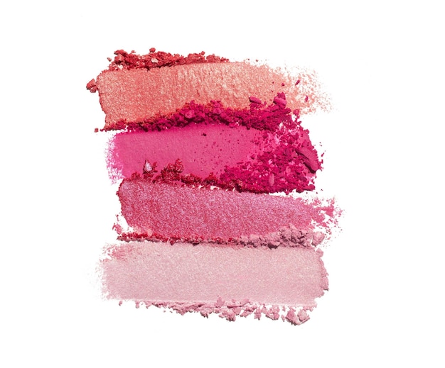 Paleta cosmética fucsia rosa coral beige manchado sombra de ojos muestra aislada sobre fondo blanco