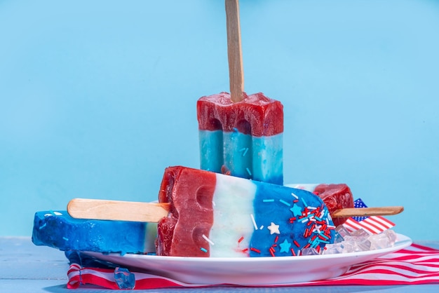 Paletas de helado patriótico de EE. UU.
