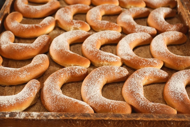 Palete de madeira com bagels closeup