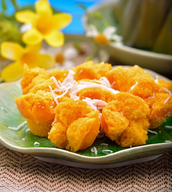 Palm Cake mit Kokosnuss Thai Dessert