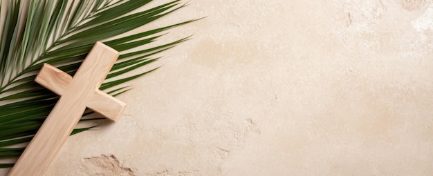 Palmsonntagssymbol mit Holzkreuz und grünen Palmblättern, geeignet für Hintergründe