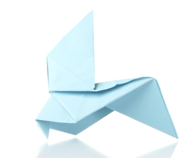 Paloma de origami del papel azul aislado en blanco
