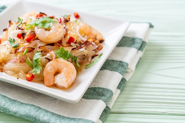 pamelo salada picante com camarão ou camarão