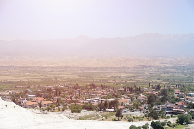 Pamukkale ist eine der berühmtesten Sehenswürdigkeiten der Türkei