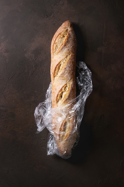 Pan artesano de baguette.