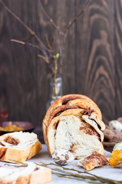 Pan brioche de canela polaco